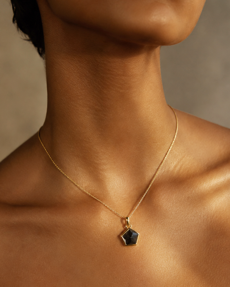One and Only Sanctum Noir Root Pendant